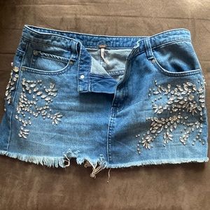 Free People jeweled jean skirt 🤩